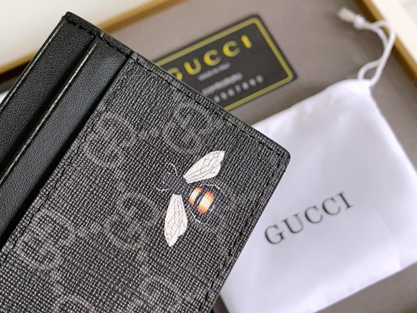 グッチ財布コピー側面デザイン